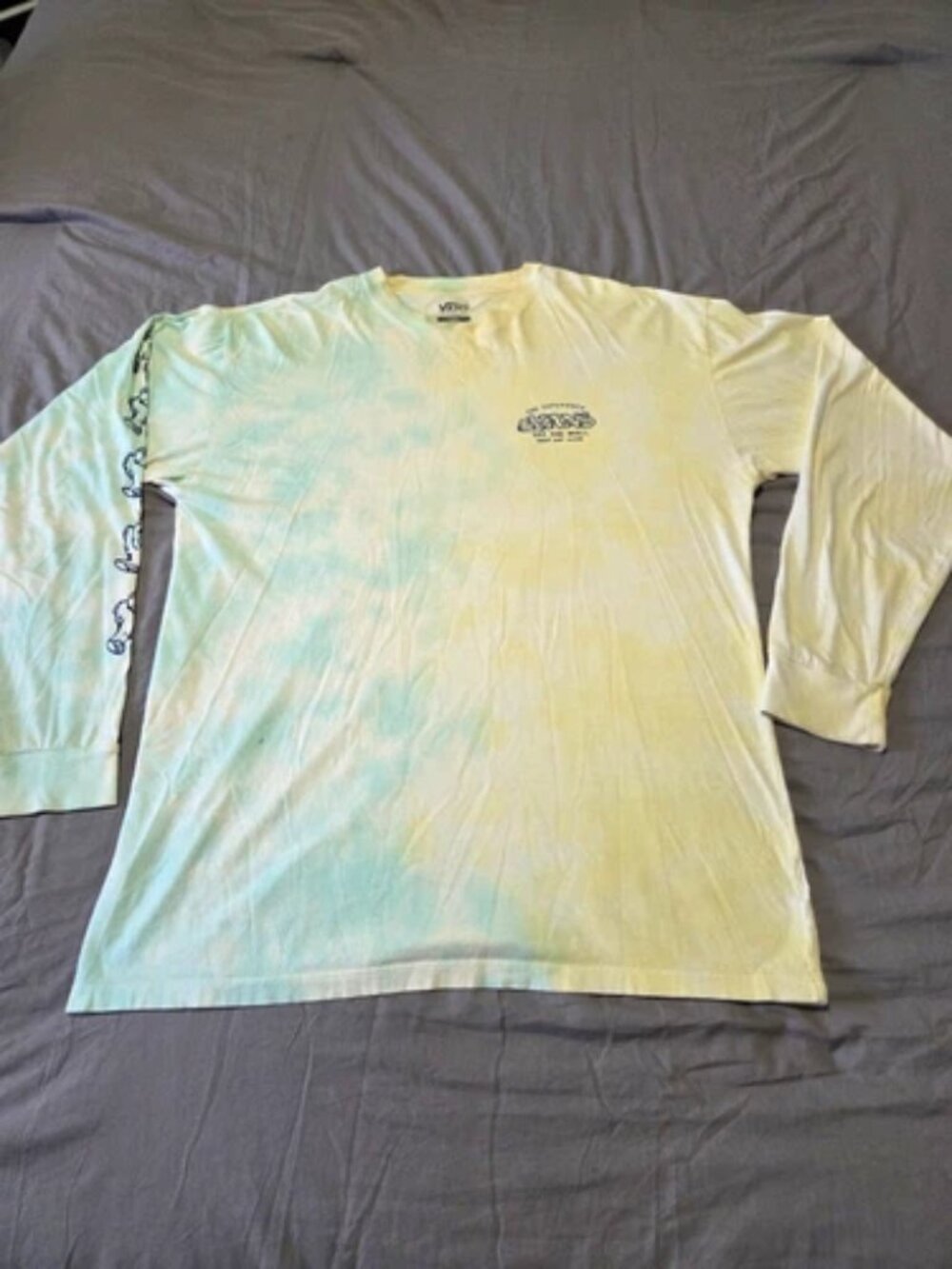 Vans Mens Long Sleeve Graphic T Shirt Large Tie Dye Off The Wall Keep Art Alive